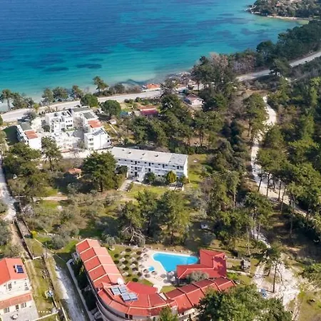 Отель Four Season