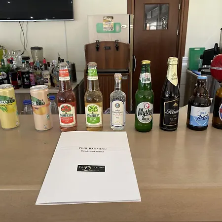 Four Season Отель